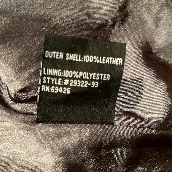 Wilson’s Gray Leather Jacket - Picture 6 of 7